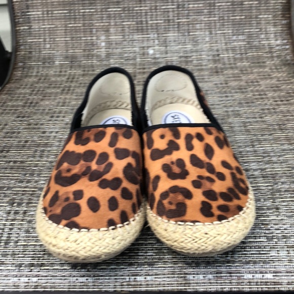 Stevies girls slip on animal print brown&tan shoes - Picture 3 of 8